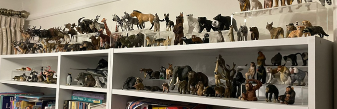 Animal figures Animal figures